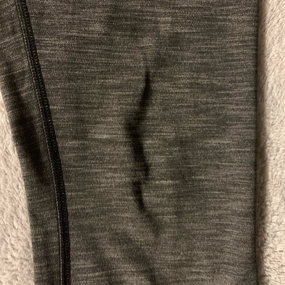 Lululemon Full Length Heathered Luxtreme Leggings - Picture 4 of 4